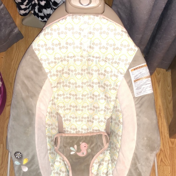 Baby swing & Baby bouncer - Picture 3 of 3